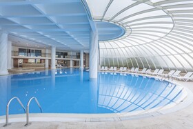 Starlight Resort Hotel