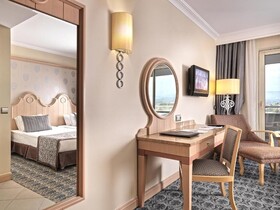 Starlight Resort Hotel