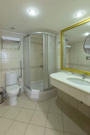 Starlight Resort Hotel
