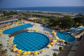 Casa Fora Beach Resort
