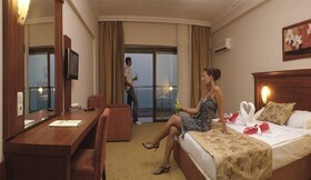 Casa Fora Beach Resort