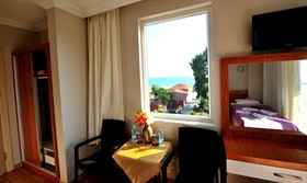 Önder Yildiz Hotel