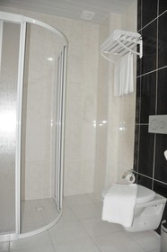 Önder Yildiz Hotel