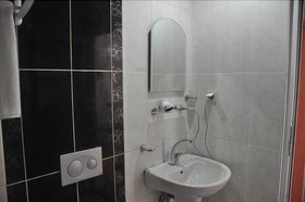 Önder Yildiz Hotel