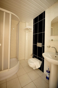 Önder Yildiz Hotel
