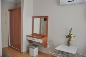 Önder Yildiz Hotel