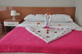 Önder Yildiz Hotel