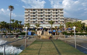 Aria Resort & Spa