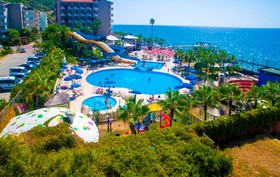 Aria Resort & Spa