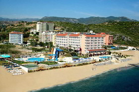 Aria Resort & Spa
