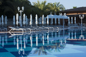 Quattro Beach Spa & Resort Hotel