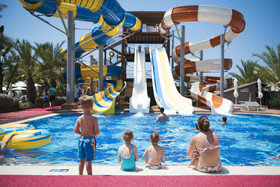 Quattro Beach Spa & Resort Hotel