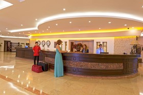 Royal Garden Suit Hotel