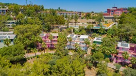 Senza Garden Holiday Club