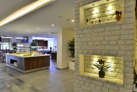 White City Beach Hotel