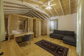 Apa Mountain Lodge