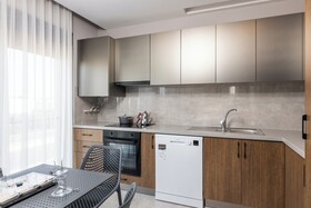 Bi Suites