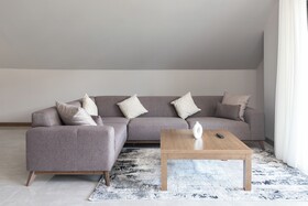 Bi Suites