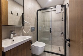 Bi Suites