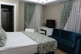 Microyal Hotel