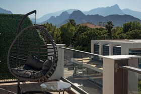 Doqu Suites Hotel