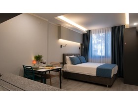 Opera Suites
