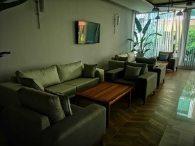 Pearly Hotel