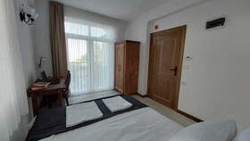 Seron Mountain House