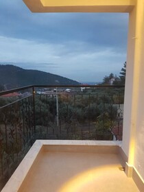 Seron Mountain House
