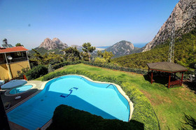 Villa Tacmahal