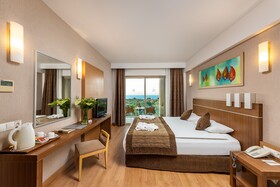 Sunis Kumköy Beach Resort Hotel & Spa