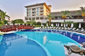 Sunis Kumköy Beach Resort Hotel & Spa