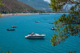Akya Otel