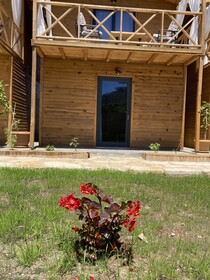 FNM Luxury Bungalow's & Restaurant