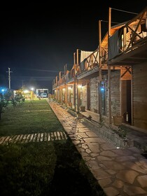 FNM Luxury Bungalow's & Restaurant