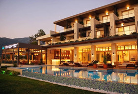 Melanippe Relaxing Hotel