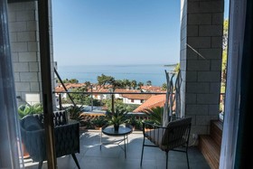 Melanippe Relaxing Hotel