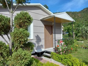 Zulu Hotel