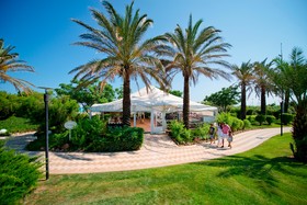 Concorde de Luxe Resort