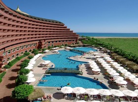 Delphin Palace
