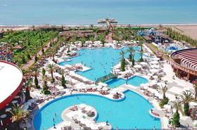 Delphin Palace