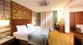 Melas Lara Hotel