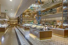 Royal Holiday Palace