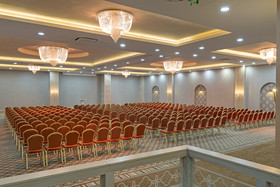 Royal Holiday Palace