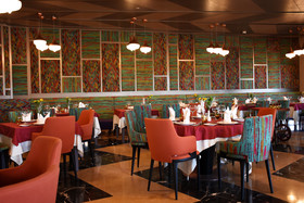 Royal Wings Hotel
