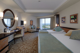 Royal Wings Hotel
