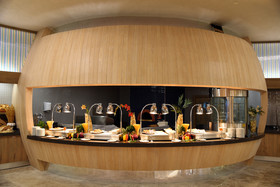 Royal Wings Hotel