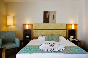 Saturn Palace Resort