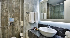 Saturn Palace Resort