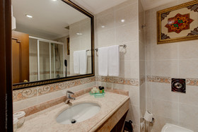 Ducale Lara